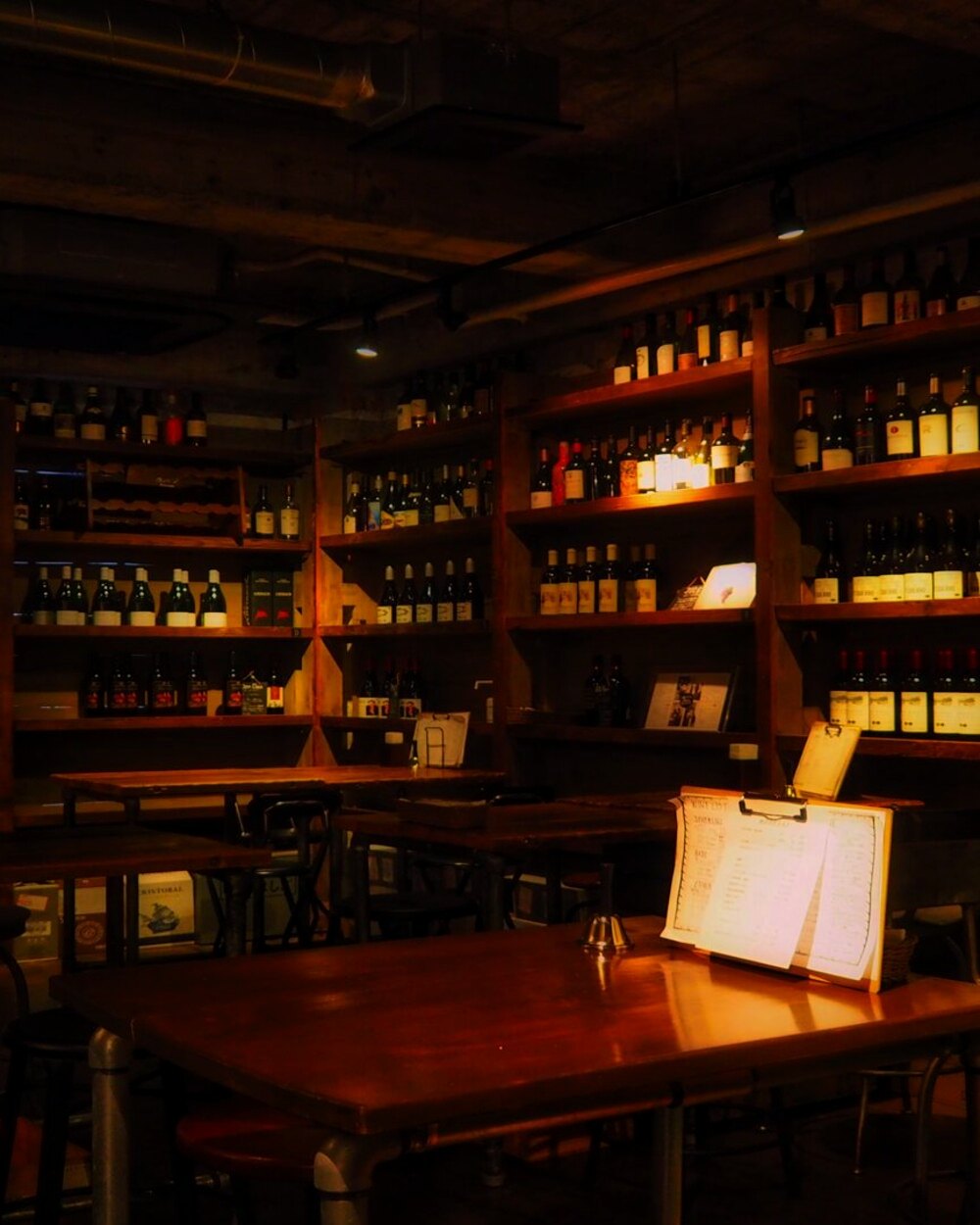 Wine Kura Greco interior